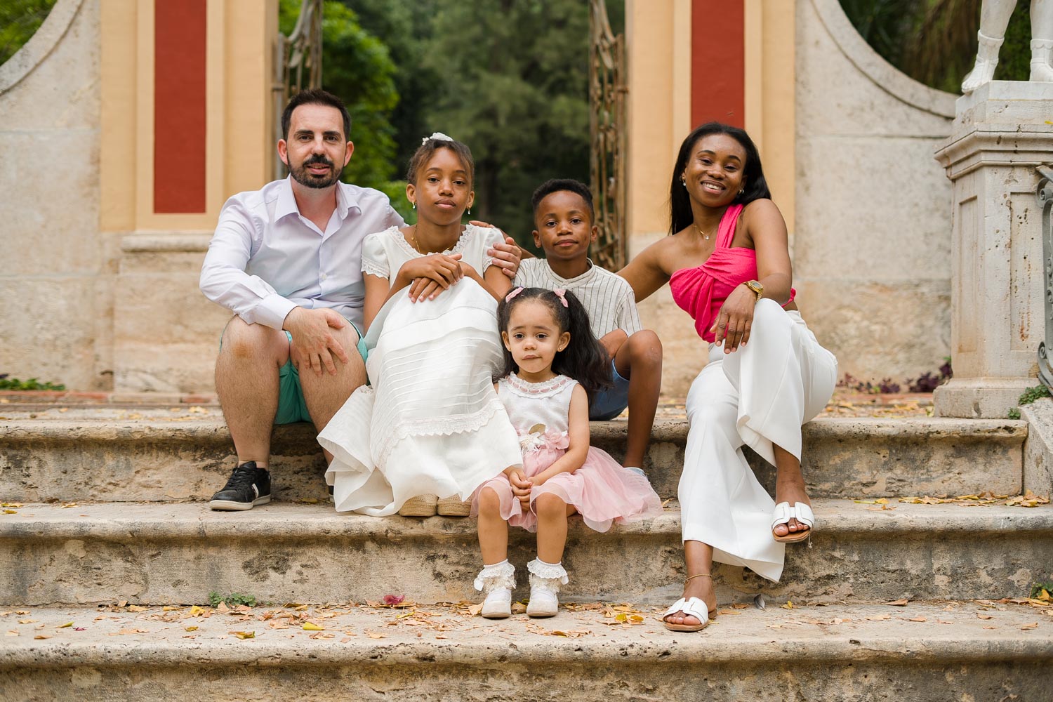 Foto de familia de Comunión en Jardín de Monforte