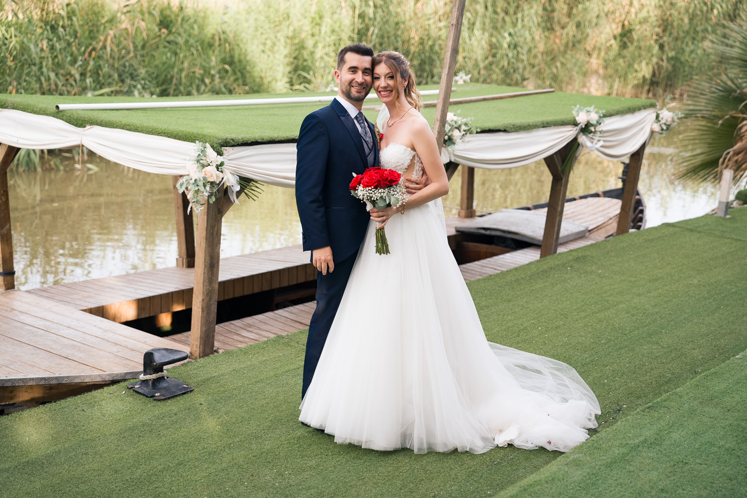 sesión de novios de boda en Masía Santarrita