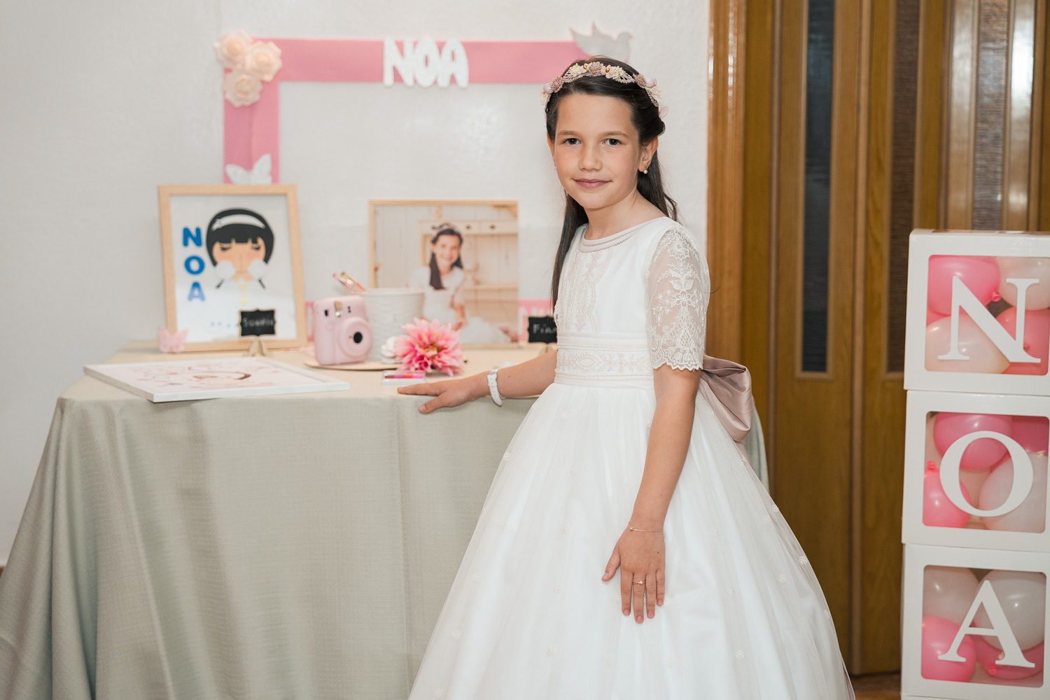 retrato de niña en Primera Comunión